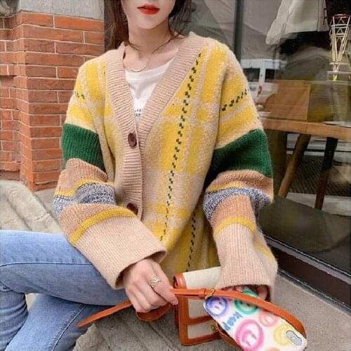 New Women Sweater Cardigan Short Autumn Winter V Neck Pearl Single Breasted Loose Thicken Sweater Sweet Long Sleeve Knitting Top