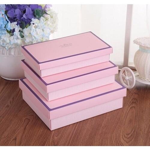 24.3*13.5*4.5cm Large Pink Exquisite socks packaging box and underwear cosmetic packing stripe gift box with lid big