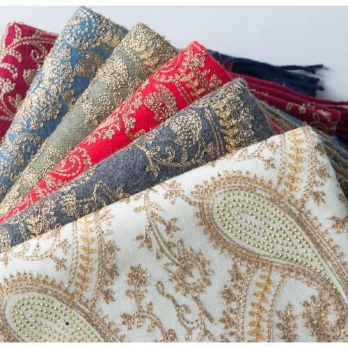 Hot Drilling Poncho Head Scarves Women Elegant Scarf And Warm Shawl Long Embroidery Stoles Bandana Scarf Hijab Luxury Brand