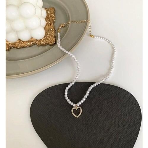 Pearl Necklace Necklaces for Women Collier Perle Femme Capsule One Piece Love Pendant Choker Bijoux Femme Jewelry