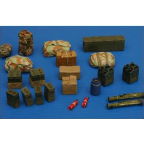 1:35 scale model scene accessories Modern US military equipment architectural model material miniatures Resin Model Kit figure