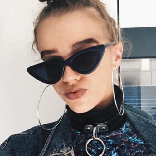 Cute Sexy Retro Cat Eye Sunglasses Women Small Black White Triangle Vintage Cheap Ladies Sun Glasses Red Female UV400