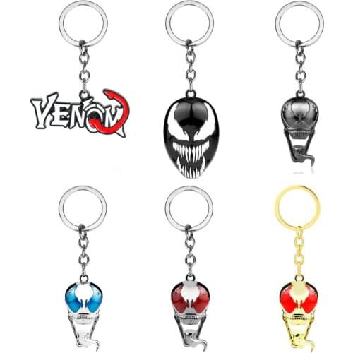 2021 Hot Movie Venom Mask Keychain Long Tongue Pendant Alloy Car Key Ring for Men Superhero Movie Jewelry Accessories