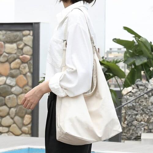 2021 New leisure retro handbag simple fashion Pu soft leather shoulder bag net red tide flow tote bag womens bag