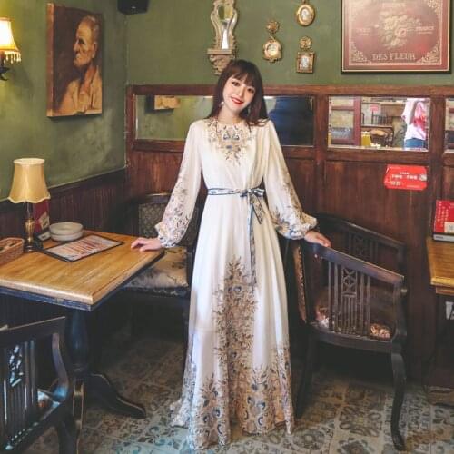 Europe Vintage Autumn Long Dress Palace Style Princess with Belt Long Sleeve O Neck Big Swing Vacation Dresses