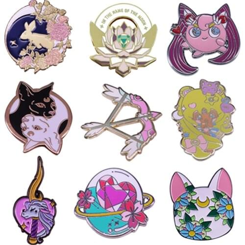 Anime Brooch Japanese Sailor Moon Cartoon Figure Shape Enamel Pins Fashion Cosplay Trinket Copper Jewelry Gifts for Gilrs New