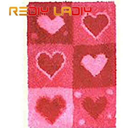 Latch Hook Rug Kits Crocheting Carpet Rug Red Pink Love Acrylic Yarn Pre-Printed Canvas Cushion Mat DIY Crochet Tapestry Crafts