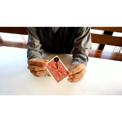 BULLSEYE (Gimmicks and Online Instructions) By Hugo - Trick,Close Up Magic Tricks Illusions Street Card Magic Props Magician