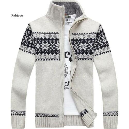 New Sweater Men Jackets Fashion Wool Pattern of Snowflake Cardigan Masculine Winter Coats Clothes Pull Homme