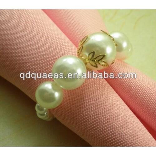 Pearl diamond cheap napkin ring, acrylic wedding pearl napkin holder