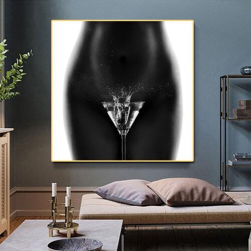 Street Graffiti Pop Art Fashion Girl Canvas Painting Black Woman With Goblet Poster Cuadros Wall Art For Living Room Decor Gifts