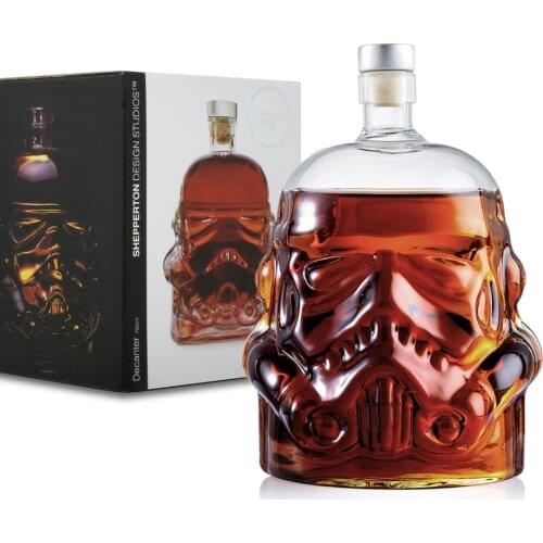 Whiskey Decanter Creative Glass DarthVader Bar Set Whisky Glasses Portable Carafe Skull Decanter 750 ML