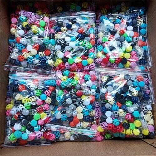 50pcs Plastic Paracord Shoelace Cord Lock Clamp 2 Hole Toggle Clip Stopper Shoelace Cord Buckles Rope Button Parts Accessories