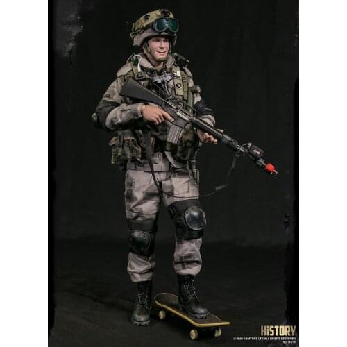 DAMTOYS 78079 1/6 Scale Operation Urban Warrior ‘99 - “Lance corporal Scott” collectible Action Figure