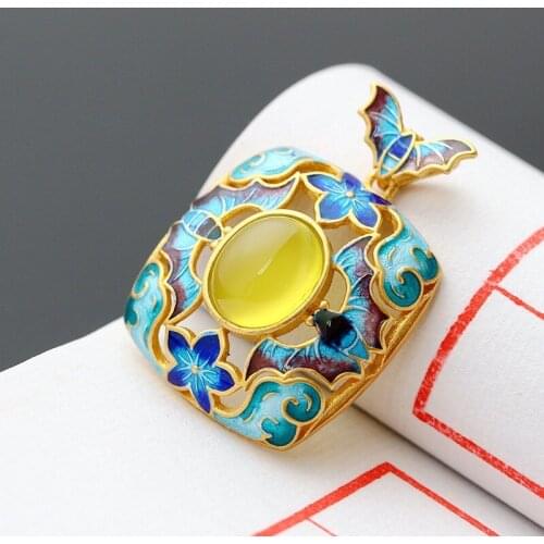 Silver Wholesale S925 Sterling Silver Pendant Inlaid Natural Chalcedony Retro Thai Silver Pendant Silver Pendant Fashion Female