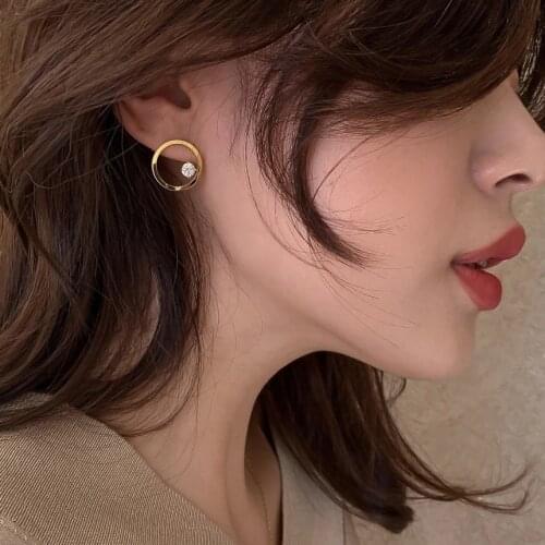 Minimalist geometric circular wind zircon metal earrings female temperament of joker niche stud earrings earrings