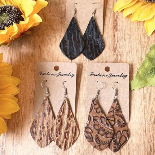 Embossed Genuine Leather Arrowhead Teardrop Dangle Drop Earrings for Women Vintage Mama Gift Mother Day Accessories