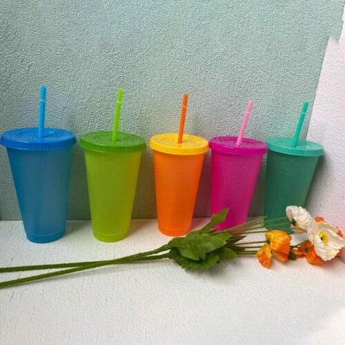 Summer Powder Shiny Discoloration Reusable Straw Cup Coffee Juice Straw Mug Personalized Plastic Bottom Outdoor Portable Cup