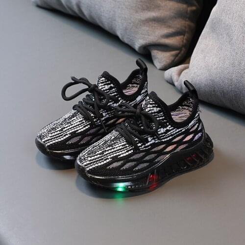 Size 21-30 Childrens Led Shoes Boys Girls Lighted Sneakers Glowing Shoes for Kid Sneakers Boys Baby Sneakers with Luminous Sole