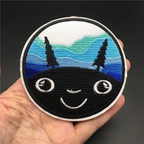 Mountain Patch Size: 8.2x8.2cm Embroidered Stripe for Clothes DIY Decoration Iron on Badge Sewing Sticker Applique