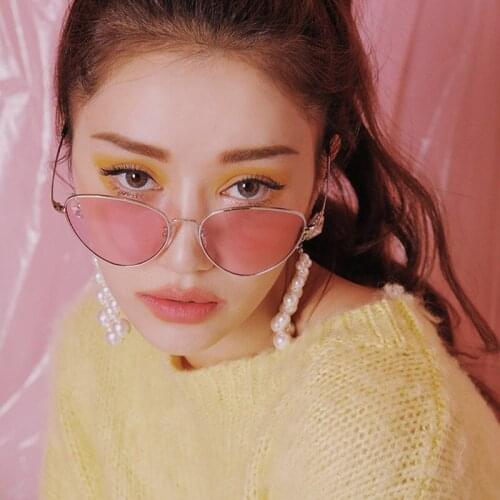 Sexy Small Vintage Cat Eye Sunglasses Women Vintage Red Black Sun Glasses Female Ladies Cateyes Sunglass 2018 Retro Glasses