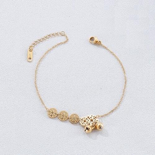 VDELKAT Bracelets On The Leg