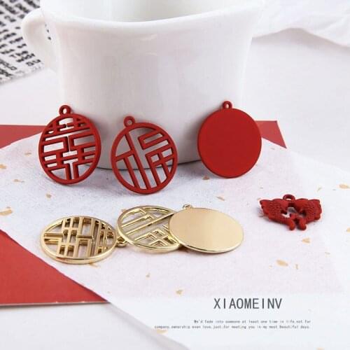 10pcs 2020 New Design Fashion Spray Paint Blessing Word Round Pendant Cats Double Fish Earrings For Women Jewelry Accessories