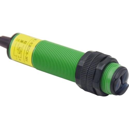 E3FN-DS300P1 PNP NOInfrared diffuse reflection photoelectric switch 0-300cm (adjustable detection range40-200cm)