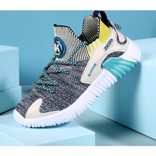 Children Sneakers Shoes 2021 Lightweight Breathable Mesh Kids Shoes Soft Sole Casual Shoes Outdoor Boys Sports Running Shoes