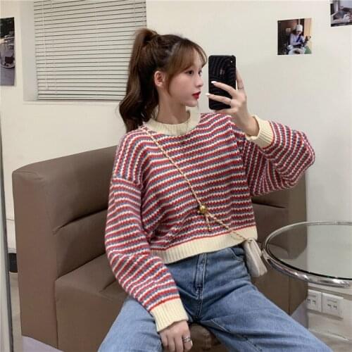 Autumn and winter new style Japanese long-sleeved short knitted round neck sweater for womens outer wear
