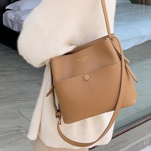 Women Solid Color Soft Pu Leather Bucket Bags Casual Crossbody Bag Large Capacity Tote Ladies Big Purses Ladies Messenger Bags