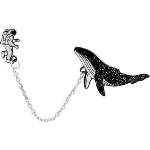 Cartoon Astronauts and Whale Chain Brooches Animal Whale Cosmic Space Astronaut Brooch Enamel Button Pins Badge Jewelry Gift