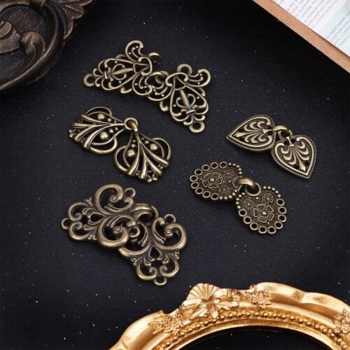 Retro Metal Cloak Clasps Sew On Hooks Eyes Sweater Cardigan Clip Buttons Elegant Cheongsam Buckles Sewing Fasteners for Clothing