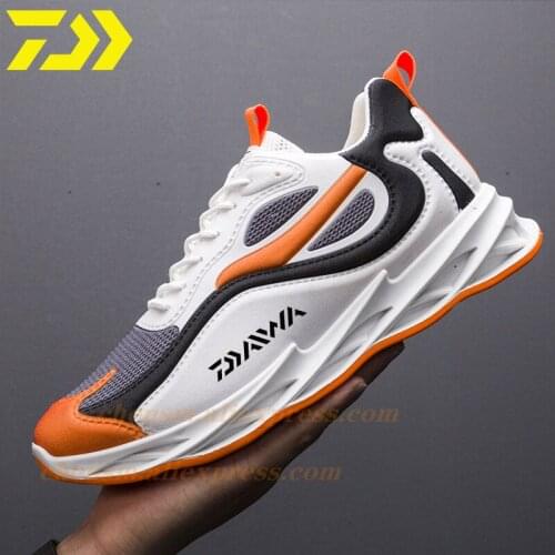 DAIWA New Men Summer Fishing Shoes Autumn Hiking Outdoor Sport Plus Size High Quality Cool Non-slip Sneakers Fishing Shoes