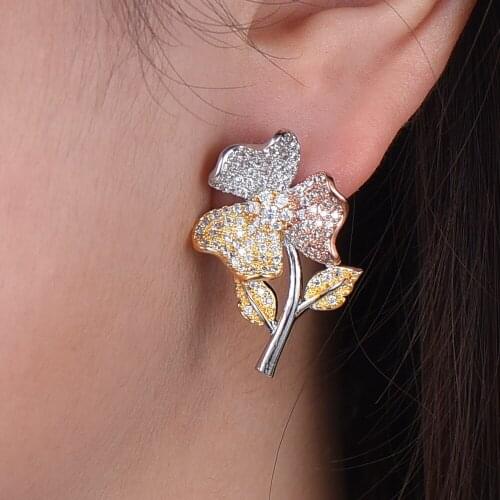 LARRAURI Lovely Girls Jewelry Statement Earrings Fashion Korean Flower Earrings Cubic Zirconia earrings boucle d'oreille