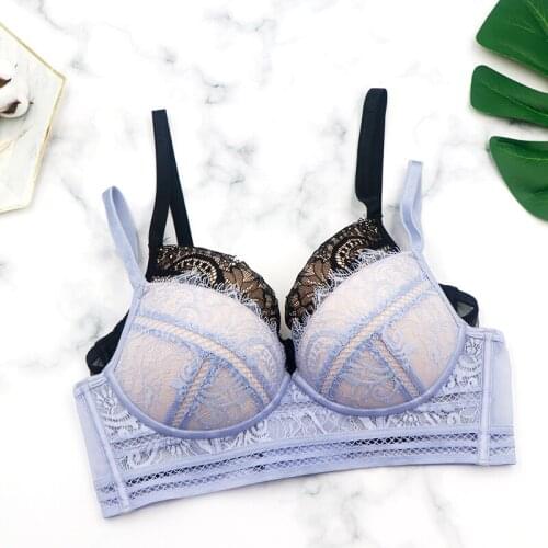 Eyelashes brassiere femme lace large size women sexy breasts big bra gathered retro lingerie no steel ring bra and panty