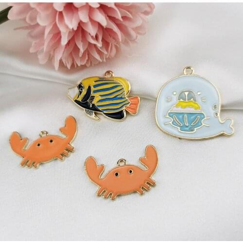 BULK! 10 Crab Charms Dungeness Crab Pendant Ocean Food Beach Charm Pendant Maryland Flat Back Crab Charms JEWELRY MAKING XC36DC
