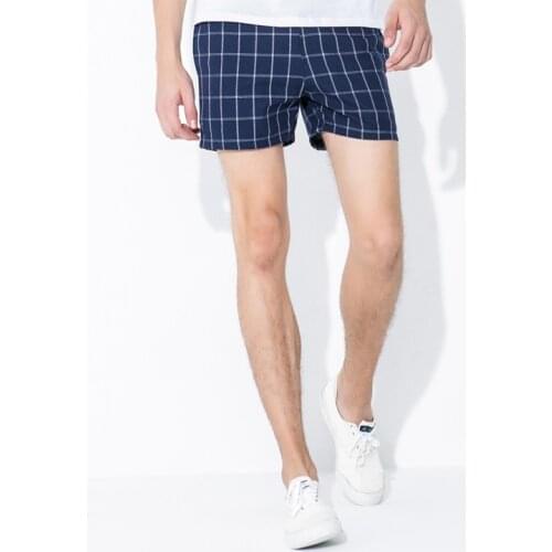 Fashion man hot plaid shorts England style