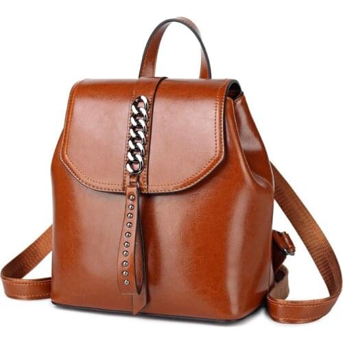 Fashion High Quality Genuine Leather Backpack For Girls Daypack Female Knapsack Vintage Women rivet Oil Wax Cowhide Rucksack