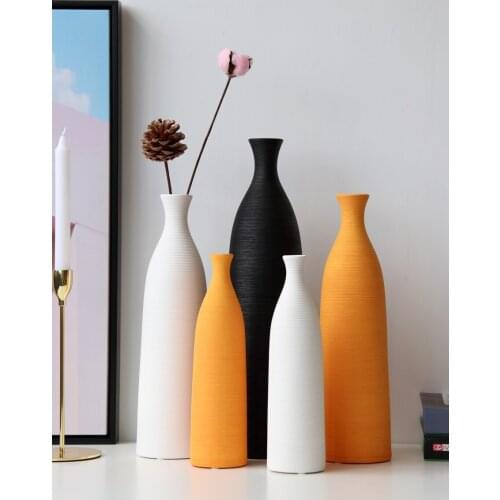 Simple Modern Black White Ceramic Vase Accessories Crafts Home Livingroom Table Figurines Decoration Office Furnishing Ornaments