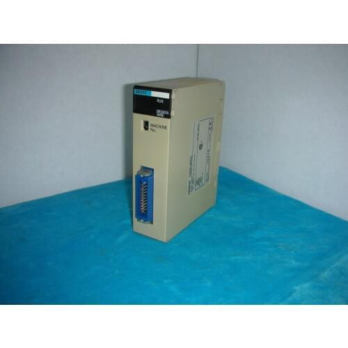 OMRON PLC programmable logic controller C200H-AD002