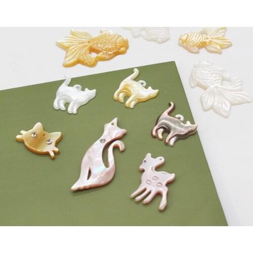 2Pcs/pack Antique Hairpin DIY Material Bag Butterfly Shell Yellow Goldfish Hanfu Step Shake Headdress Earrings Shell Accessories