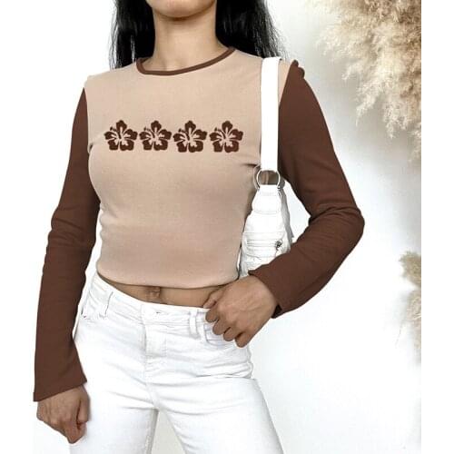 Harajuku Graphic Tees E-girl tops Flower Print Cute T-shirts Y2K Women Khaki Vintage 90s Aesthetic Clothes Patchwork Long Sleeve