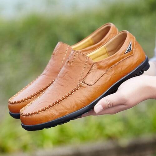 Cow leather solid casual shoes men sneakers soft plus size 2021 spring flats man shoes sewing slip-on fashion adult sneaker