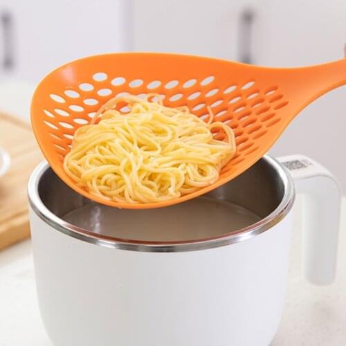Japanese Style Scoop Colander Heat Resistant Mesh Long Handle Skimmer Dumpling Wonton Strainer Hot Pot Noodles Filter Spoon