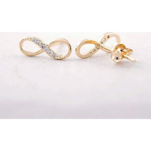 Single Piece Classic Infinite geometric symbol Digital graphics "8" Stud Earring Suitable for Women