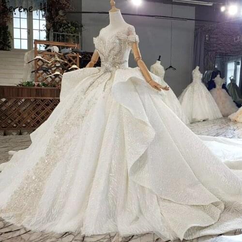 High-end Ivory O-Neck Short Sleeves Wedding Dresses 2021 Dubai Diamond Beading Princess Bridal Gowns HX0263 Custom Made