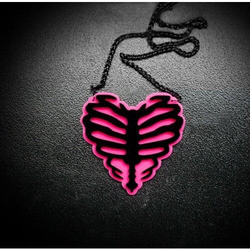 Euramerican Trendy Red Heart Sternum Pendant Necklace For Women Black Vintage Acrylic Necklace Fashion Jewelry E19016