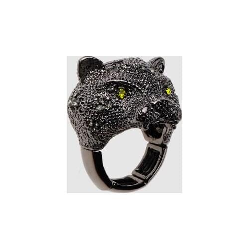 Amorita boutique Beautiful black lion head ring