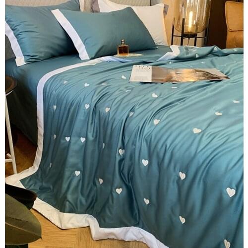Hot Satin Silk Quilt for Summer Bedding Set Bedspread Comforter AB Side Water Washed Real Silk Embroidery Bed Cover King Queen